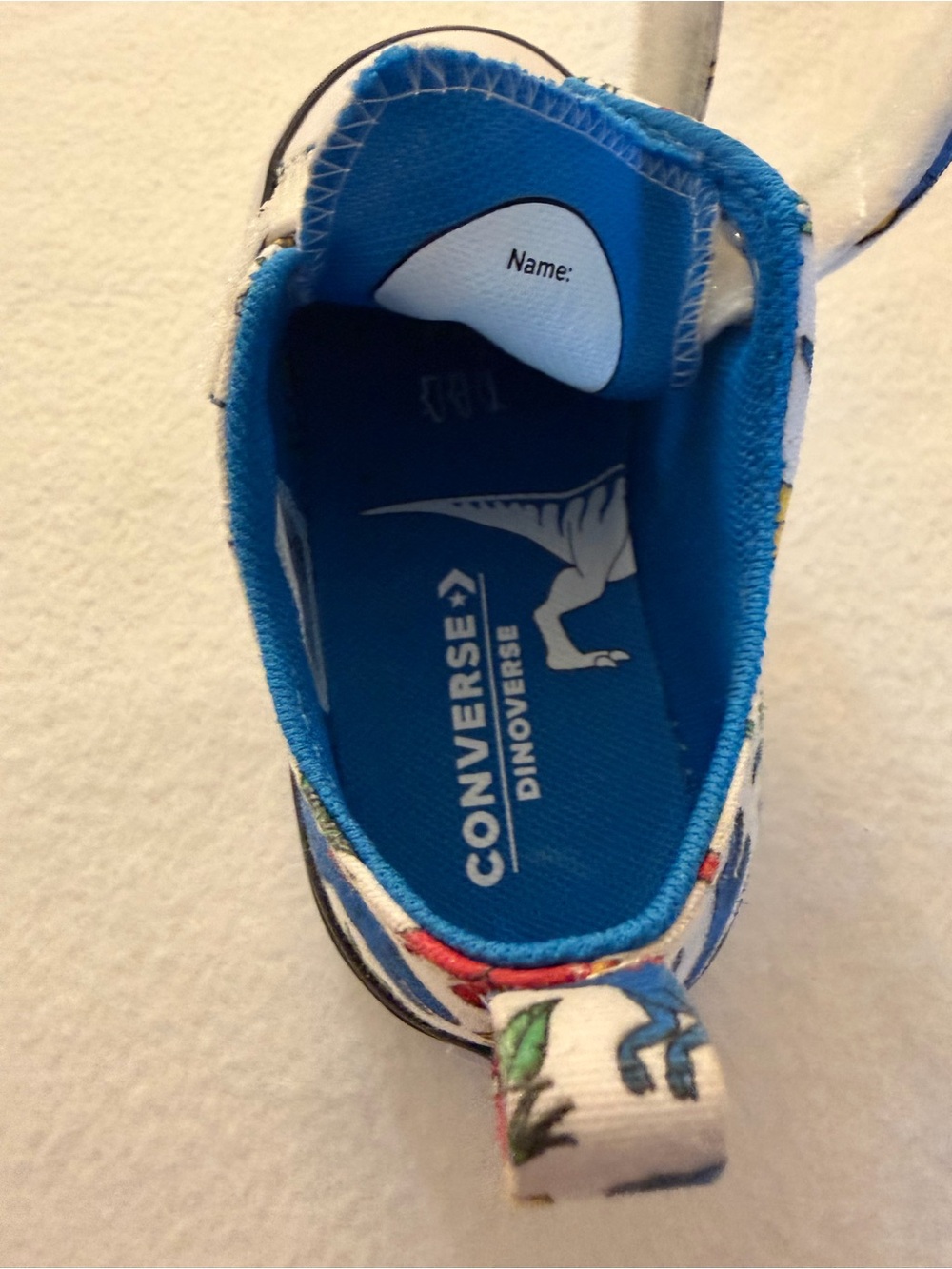Converse Toddler Boys Dinosaur Sneakers Colorful Shoes Size 8 NWOB - Picture 6 of 7